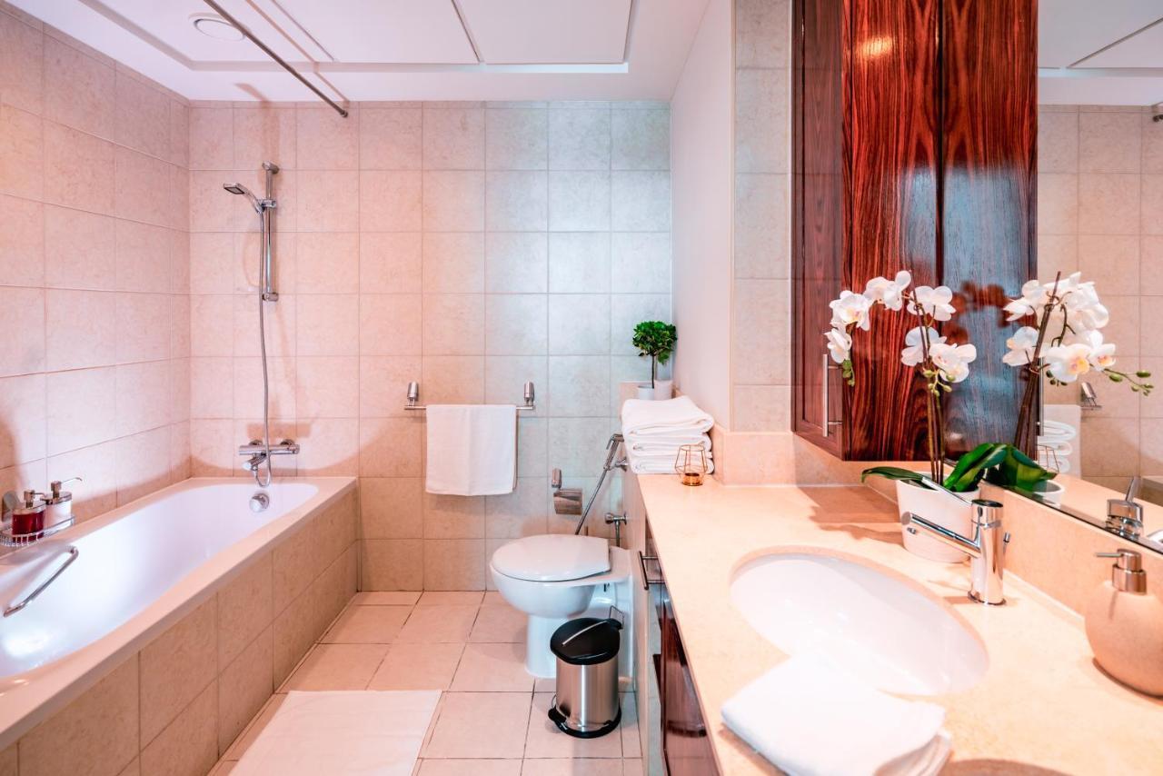 Elite Royal Apartment - Full Burj Khalifa & Fountain View - Brilliant - 2 Bedrooms & 1 Open Bedroom Without Partition 迪拜 外观 照片